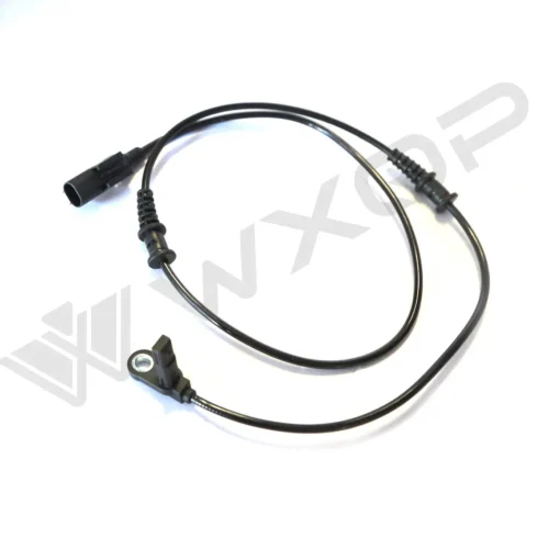 Датчик ABS передний WXQP 130329