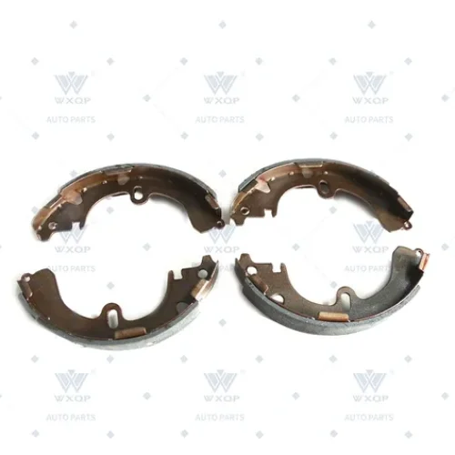 Тормозные колодки задние барабанные WXQP 40151
