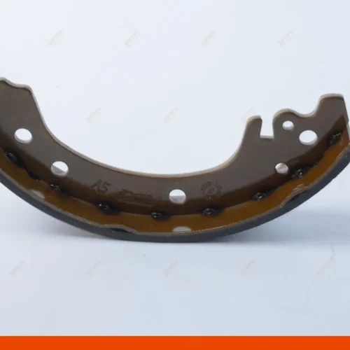 Тормозные колодки задние барабанные SRR OE BS-65207