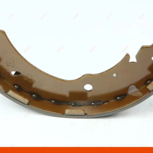 Тормозные колодки задние барабанные SRR OE BS-65600