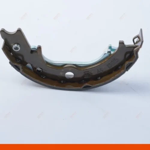 Тормозные колодки стояночного тормоза SRR OE BS-65803