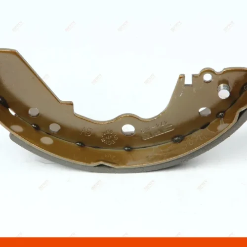 Тормозные колодки задние барабанные SRR OE BS-65808